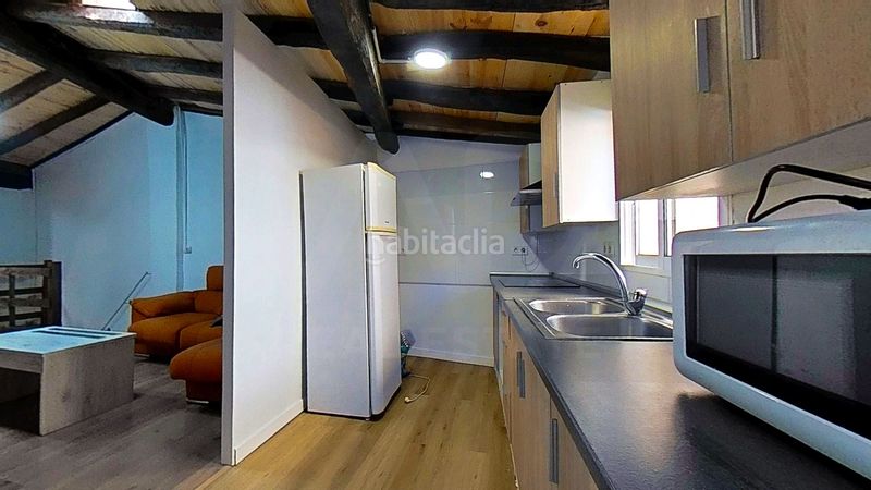 Foto d0859d80-23cc-4526-bc1d-41695631eb28. Edifici a Alcover