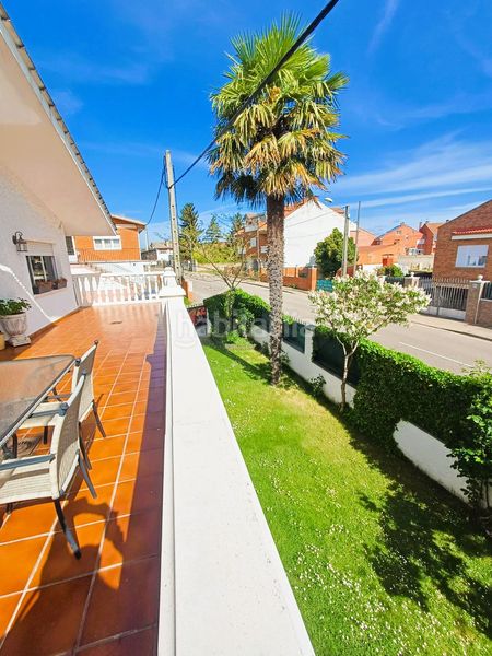 Foto a22d0b7e-f0b6-46eb-899e-bbec6da54f6d. Chalet en Valverde de la Virgen