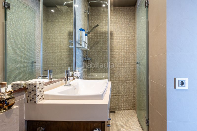 Foto 66528c2e-5ada-418a-b99a-150a530fc1fa. Casa amb calefacció aparcament piscina a les botigues de Sitges Sitges