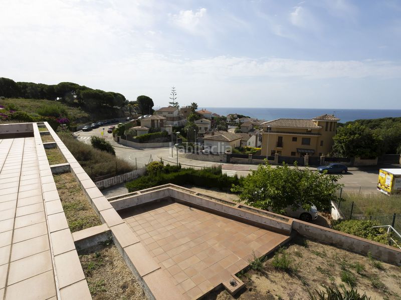 Foto 081c71bc-8543-4fda-8b81-40430d346c39. Casa amb calefacció aparcament a Canet de Mar