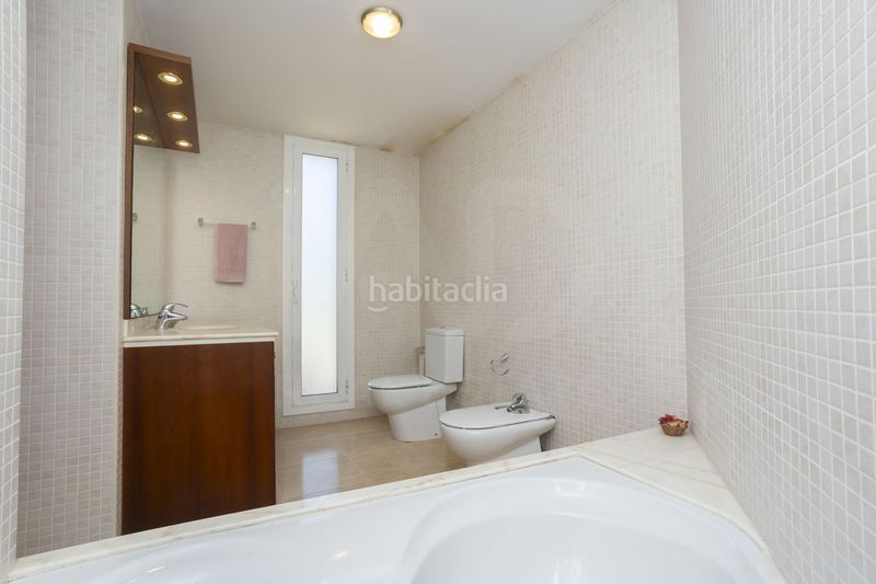Foto 73e5fc5f-3444-416a-82c0-34a987a04364. Casa amb calefacció aparcament a Canet de Mar