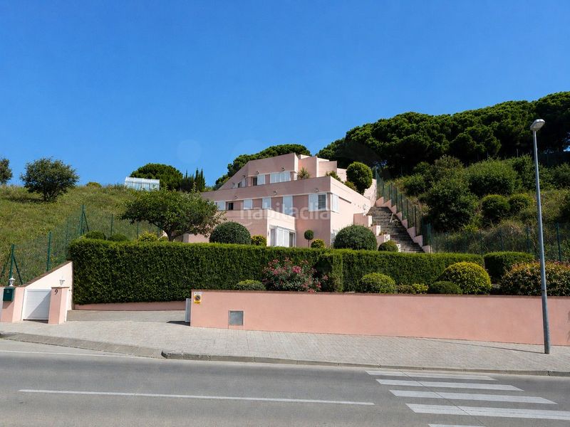 Foto b4a672f6-5ea1-494d-bf8d-e70bd76ebf09. Casa amb calefacció aparcament a Canet de Mar