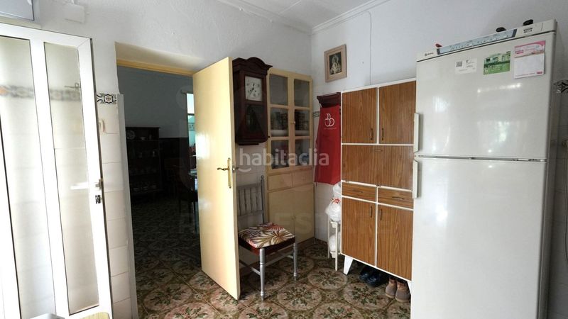 Foto 3ba71938-7aee-4f4e-9c4b-61e1805b4fe8. Casa aparellada a Benejúzar