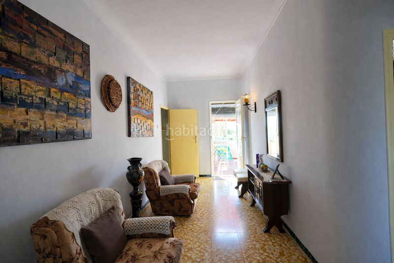 Foto 851f5689-bf46-480f-9640-b7e370c4c4a0. Casa aparellada a Benejúzar