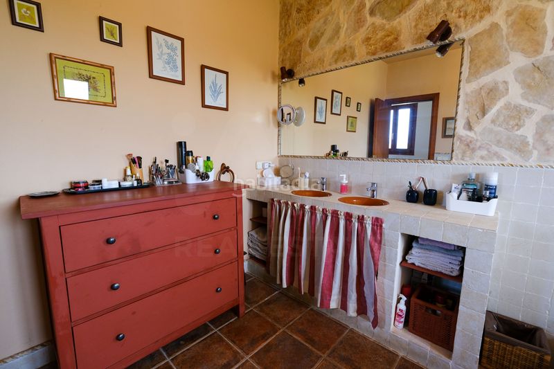 Foto f5fb8766-5979-49d0-99fd-a546715da7ba. Casa amb calefacció piscina a Zona Periurbana Inca