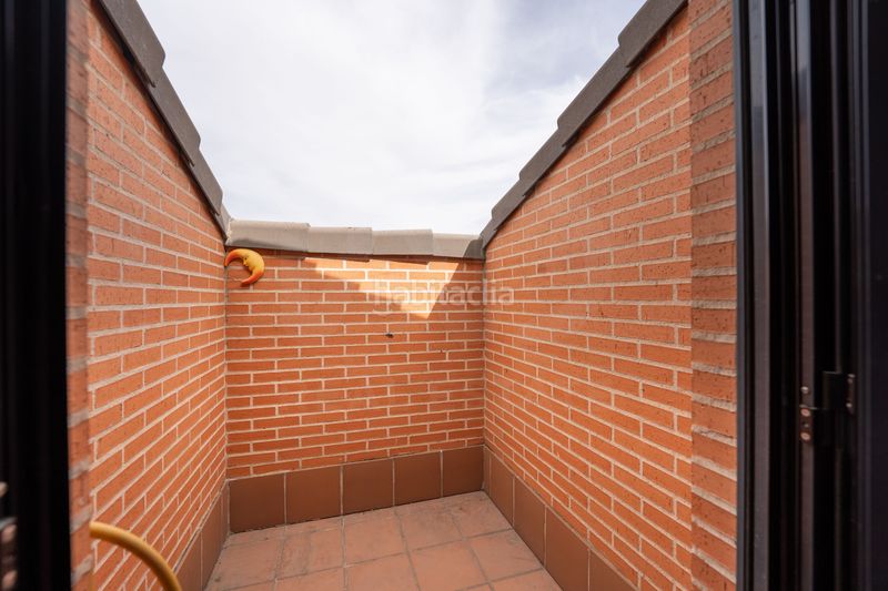 Foto 7810e871-bf53-4eb5-b045-bef8e81c71c6. Dúplex amb calefacció aparcament piscina a Saucar - Zarzuela Torrejón de Ardoz