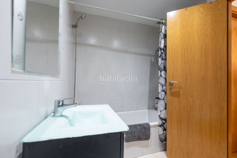 Foto efe4c833-9fbd-4d1f-85a1-1580bf054aa8. Dúplex amb calefacció aparcament piscina a Saucar - Zarzuela Torrejón de Ardoz