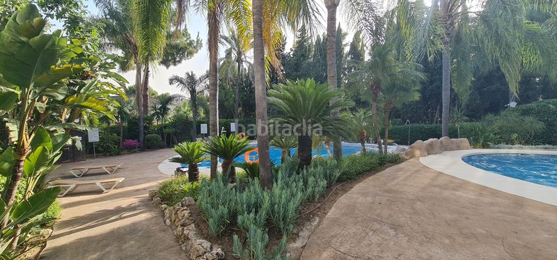 Foto 5cd6c5b4-e4ae-4340-b663-ed5d6c38777a. Pis amb calefacció aparcament piscina a Zona Miraflores Marbella