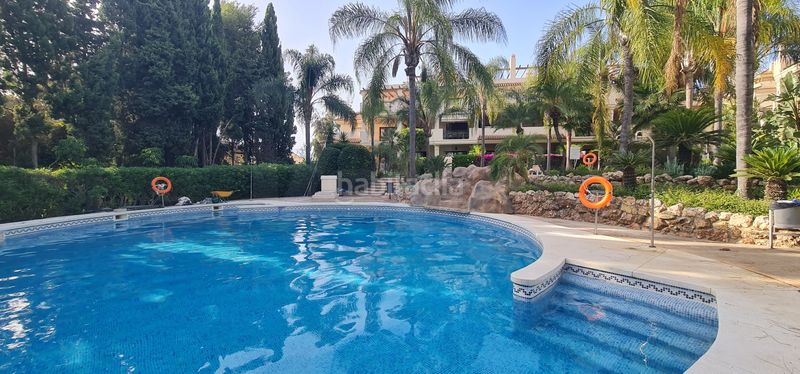 Foto cfc2d317-bec5-4074-b8a5-01ca5040e501. Pis amb calefacció aparcament piscina a Zona Miraflores Marbella