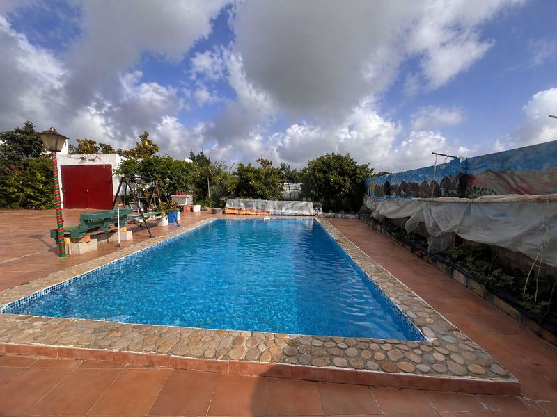 Foto 7d77c1dd-d0af-4697-a895-e5d33c775889. Casa amb aparcament piscina a Barbate Barbate