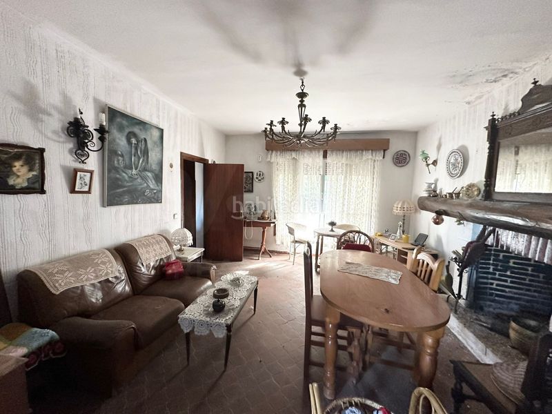Foto 9c4e24a1-cf17-49fd-864d-798137c14b89. Casa a Calalberche