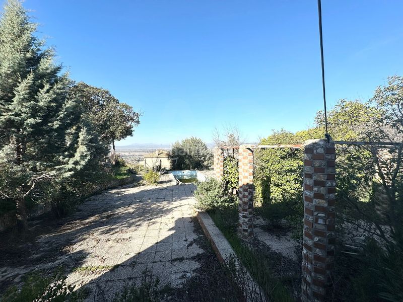 Foto df0d826c-94a3-4608-9ced-bfa73cd17156. Casa a Calalberche