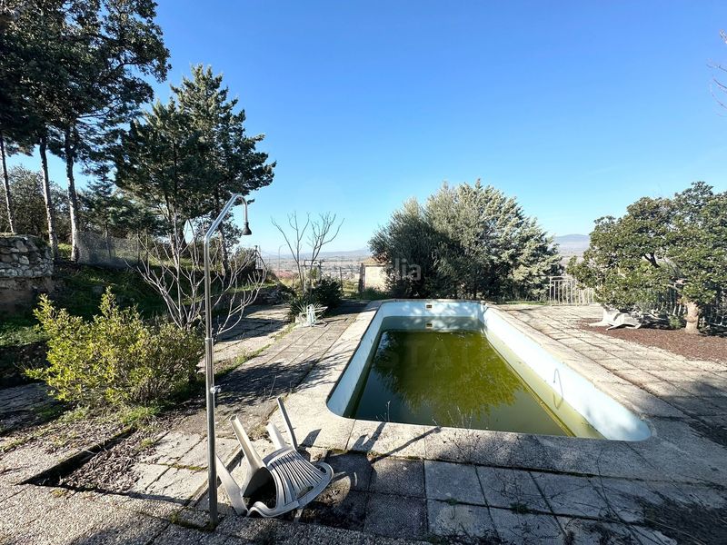 Foto f3eddc1c-bf82-41bd-985a-278b91a53ede. Casa a Calalberche