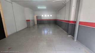 Lloguer Local Comercial a Les Roquetes