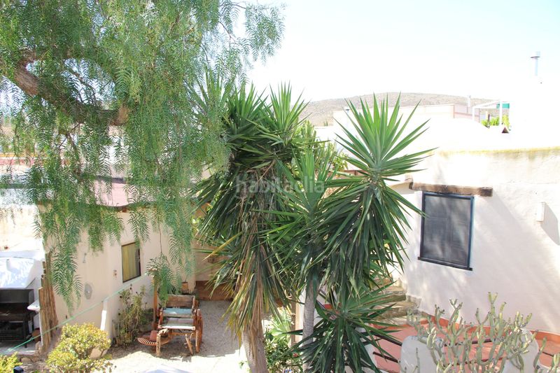 Foto 2296c863-93fb-4e06-97cf-39fa052a027e. Casa aparellada a Las Negras Níjar