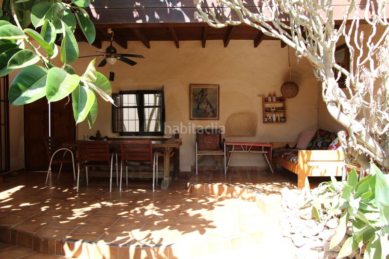 Foto 603111c7-1320-45f6-a716-8ffabfa01246. Casa aparellada a Las Negras Níjar