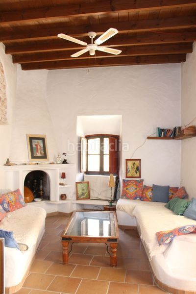 Foto e3d79b1e-7ba4-4dcb-98d2-1bc70211ef72. Casa aparellada a Las Negras Níjar