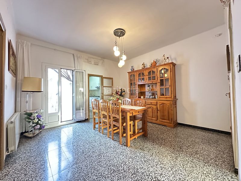 Foto 59943aef-0922-42b9-8873-2974a5d77175. Casa aparellada amb calefacció a Cerdanyola Nord Mataró