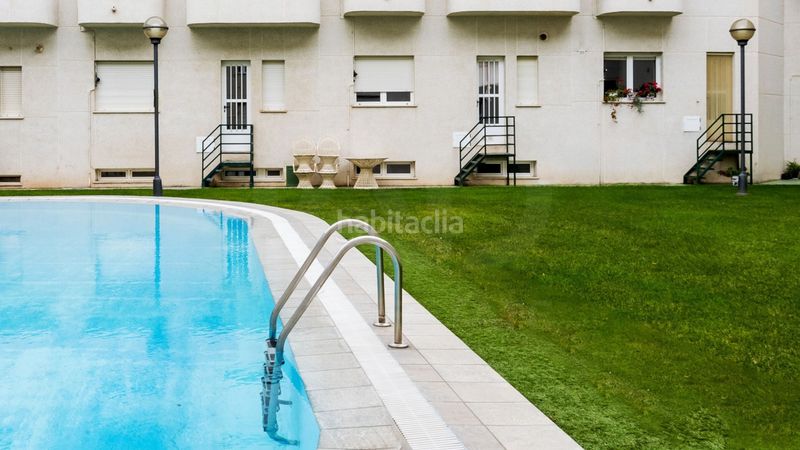 Foto a80f1f5e-7541-4d31-96b1-5e3ac29f5b2e. Casa pareada en paseo de la constitución 134 b en Arnedo