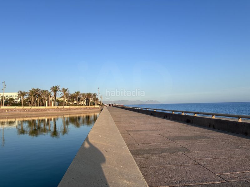 Foto f9e4485f-c43d-4ae3-ad9a-b4ef76977004. Àtic amb calefacció aparcament piscina a El Toyo Almería