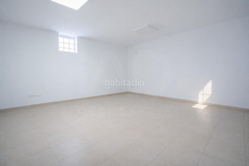 Foto 5a01d43c-daa5-4379-af58-a8053ecc71d7. Casa amb calefacció aparcament piscina a pla de maset - cap de Salou Salou