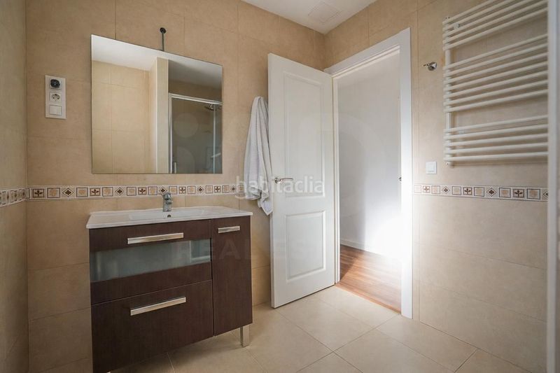 Foto b0850e54-a085-43d9-b4bf-d4d7667b2a31. Casa amb calefacció aparcament piscina a pla de maset - cap de Salou Salou