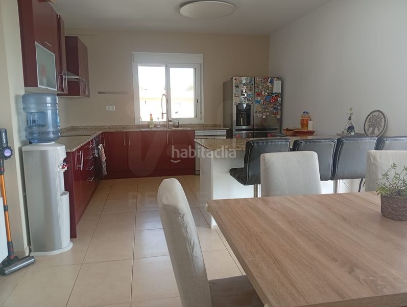 Foto b1d05d86-bfce-4082-afe2-7c1a8ba2efe5. Casa amb calefacció aparcament piscina a pla de maset - cap de Salou Salou