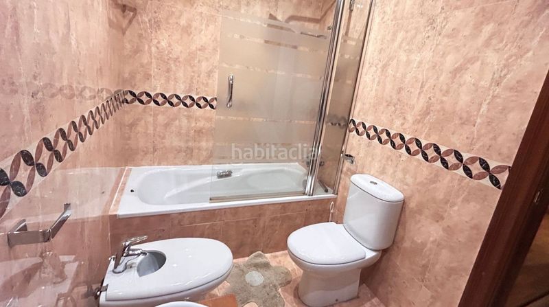 Foto 499e04c9-2dbc-448e-9706-35d218713e43. Pis amb calefacció aparcament a San Adrián Logroño