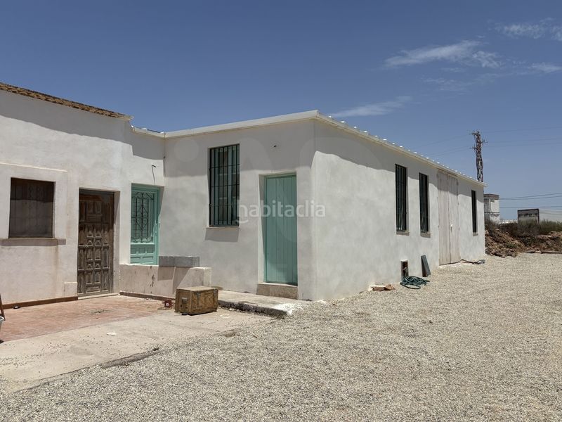 Foto 34538425-eab3-4983-a808-d7a7683d1e8e. Masia amb calefacció a Pozo de los Frailes-Presillas-Albaricoques Níjar