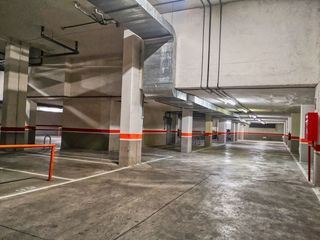 Car parking in Avenida don miguel de cervantes 19