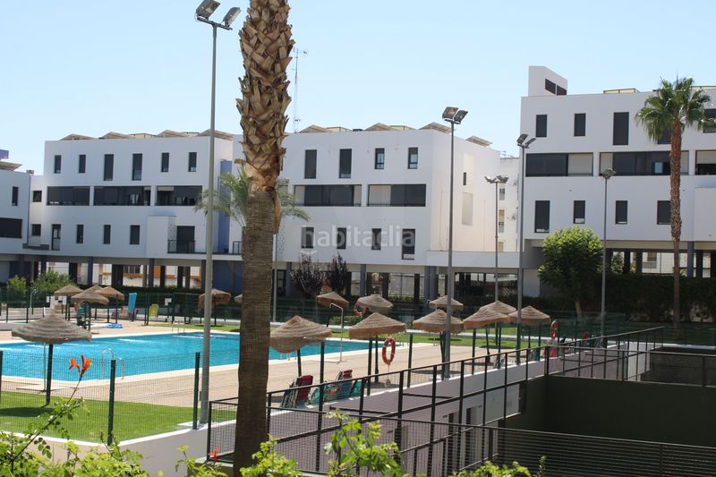 Foto bb597f02-7182-4170-941f-d74f7f37c444. Pis amb calefacció aparcament piscina a Ayamonte ciudad Ayamonte