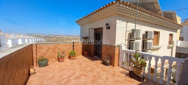 Foto 77793919-41be-4d74-923b-1b75f9d36cf6. Casa amb calefacció aparcament a Arcos de la Frontera