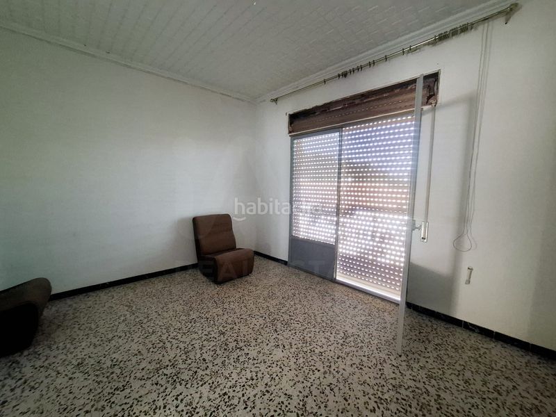 Foto cff3c652-e30c-41b3-a28b-a3837c931c64. Edificio en Zarzadilla de Totana Lorca