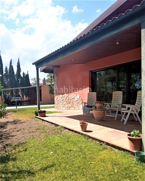 Foto 258e9099-720f-45ab-b9f4-55ce582ddb43. Casa amb calefacció aparcament piscina a Móra d´Ebre