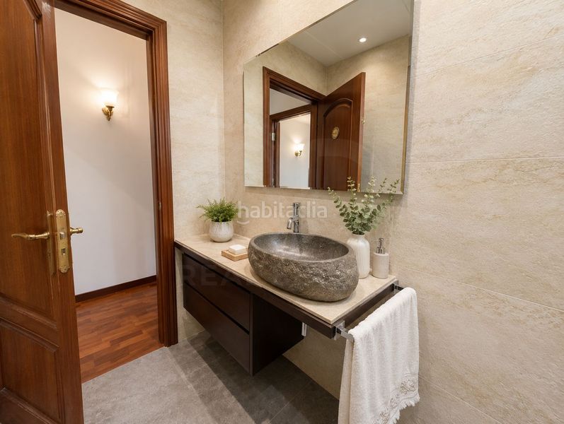 Foto 327143a9-468f-4619-a07b-aed3295d896a. Chalet en Palau Girona