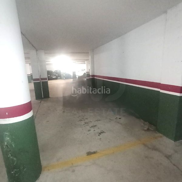 Foto 9b07c616-5e81-4ee3-b9e5-63001d76831d. Aparcament cotxe a Tivissa