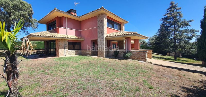 Foto 18e7778a-8a7a-4323-9e59-d932427f2a39. Casa amb calefacció aparcament a Carrascal de Barregas