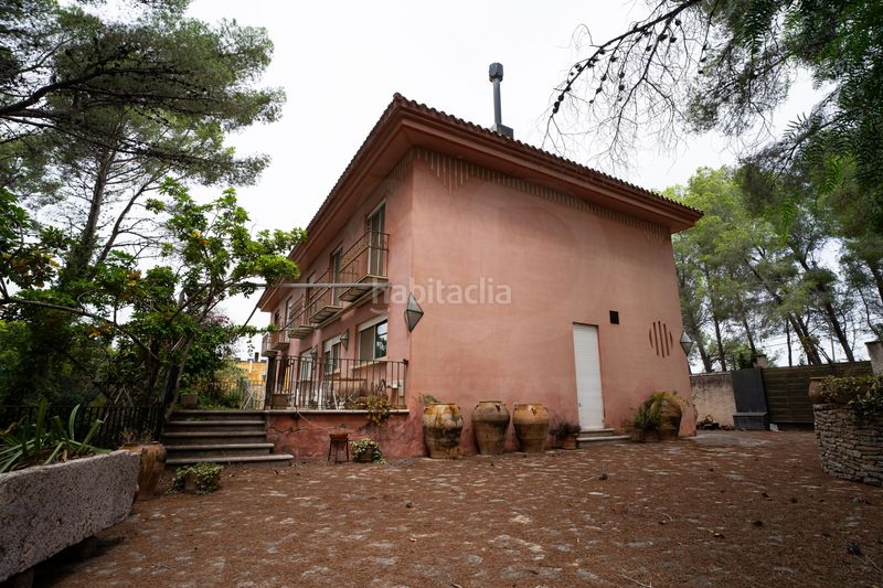 Foto 06ff7631-1909-4c44-8e71-bfdd6daab4d9. Casa amb aparcament a Urbanitzacions Tortosa