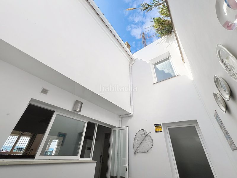 Foto b5b96485-761a-4311-a9ad-12e23e2fc491. Casa a Lagos