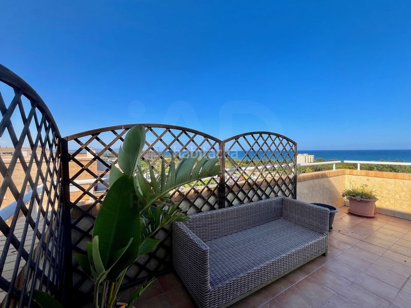 Foto d90c3b12-21ff-4df0-8493-a8f5414784dd. Àtic amb calefacció aparcament piscina a Playa Coral - Torremar Oropesa del Mar