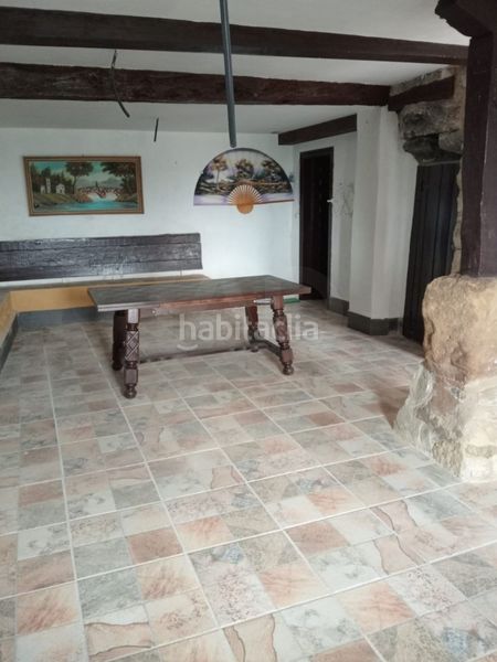 Foto 8f077534-6d24-44e1-a1bd-6de0d855e922. Masia amb aparcament a Lantarón