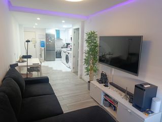Etagenwohnung in Avenida Cataluña