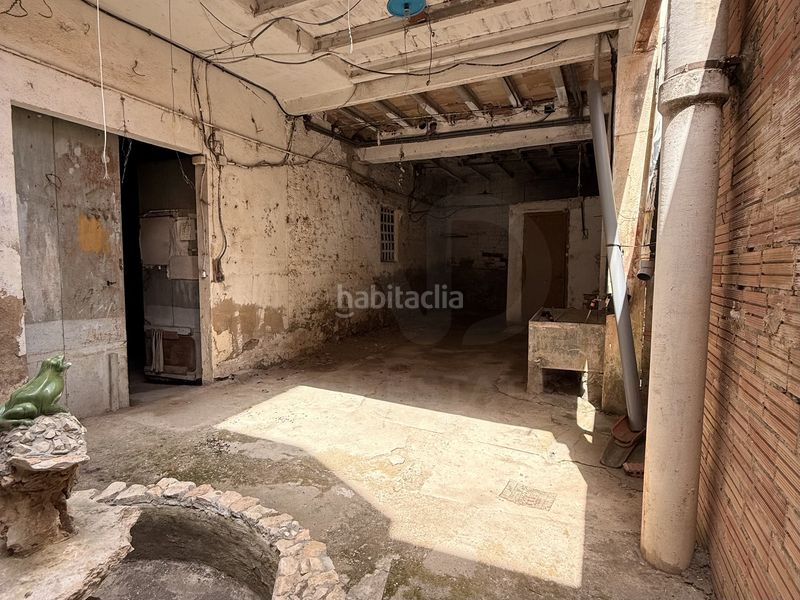 Foto 99c44793-d6e8-4fe7-b0b9-e4e22cdde40b. Edifici a Canonja (la)