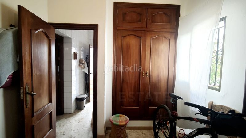 Foto 0c3db185-a242-456b-b312-e052d66fd32d. Casa amb aparcament a Lepe