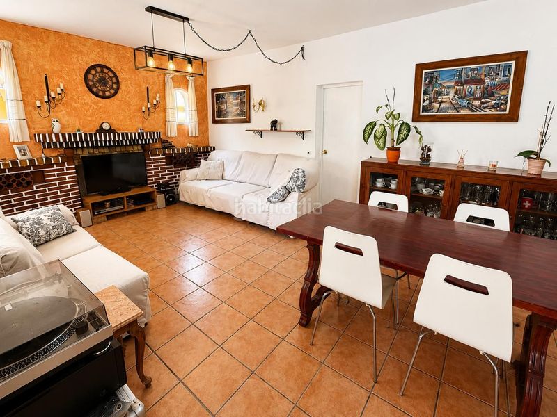 Foto ba2debf0-f3bd-4f8e-ab35-a93be176ced1. Casa a Busot
