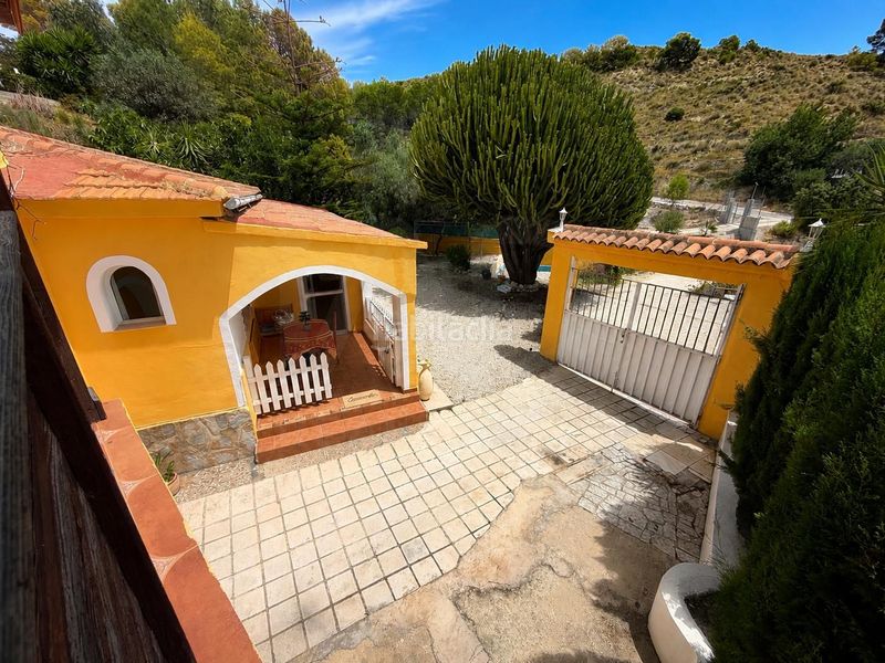 Foto bfe0afb7-6d02-4e37-8f22-d38728efe282. Casa a Busot