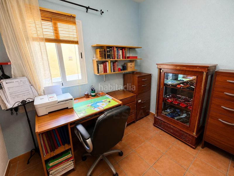 Foto c1b8a4b8-5fd7-42d2-b3ad-078432d9cc7a. Casa a Busot