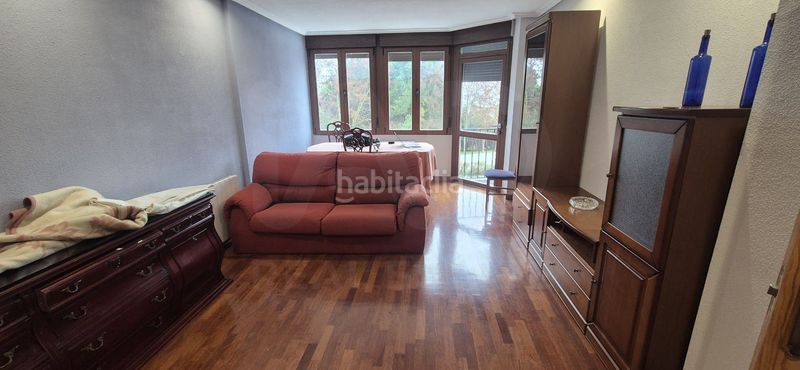 Foto 823a04b2-8914-4e90-8c72-8f7d45a2f53c. Casa aparellada amb calefacció aparcament piscina a Cabrerizos