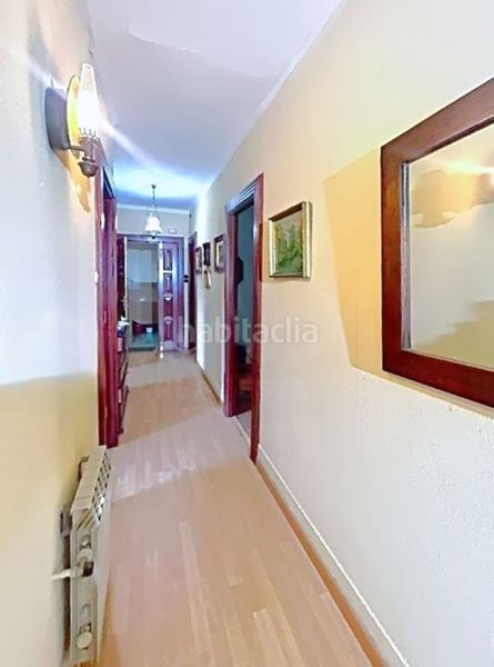 Foto 6df0fcba-8385-430e-bd9e-920ae9a30172. Casa amb calefacció aparcament a Centro - Echegaray Pontevedra