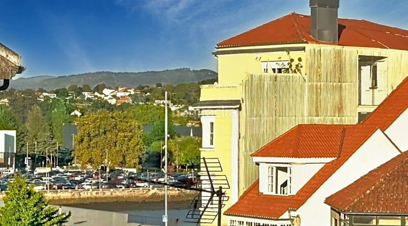 Foto a480609a-2cf1-4313-895f-59011ba489f6. Casa amb calefacció aparcament a Centro - Echegaray Pontevedra